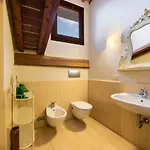 Apartman Nella Torre Del Poschi Penthouse With Roof Terrace *