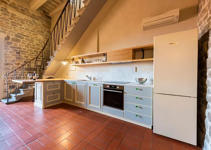 Nella Torre Del Poschi Penthouse With Roof Terrace 公寓 *