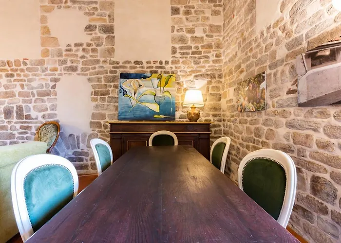 Nella Torre Del Poschi Penthouse With Roof Terrace