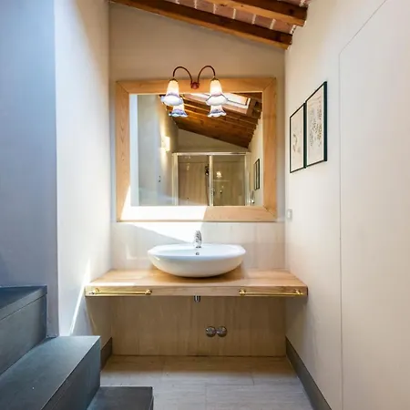Nella Torre Del Poschi Penthouse With Roof Terrace