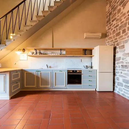 Nella Torre Del Poschi Penthouse With Roof Terrace